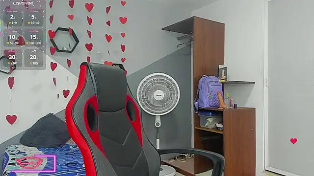 Snapshot of Danniela_rivera chatting on 03.05.25 Danniela rivera online show from 03.05.25