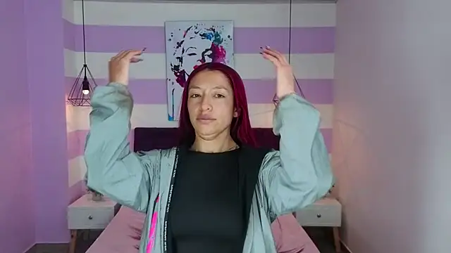 Scarlett  bell online show from 04.08.26