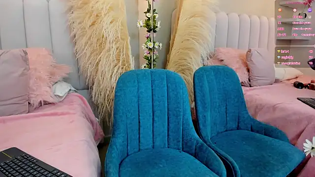 Annie karlsson   online show from 02.08.25