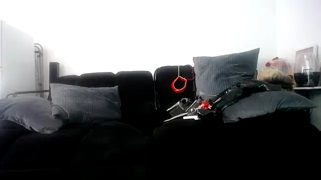 Snapshot of Niquitasparkles chatting on 01.21.25 Niquitasparkles online show from 01.21.25