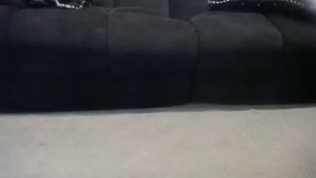 Niquitasparkles online show from 04.04.26