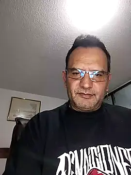 RogueTraveler online show from 10.15.25