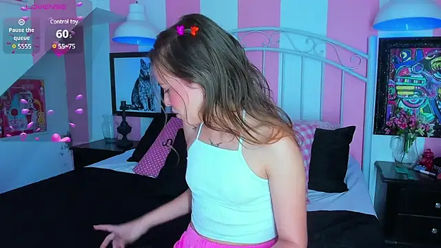 Liah Grey8 online show from 01.17.25