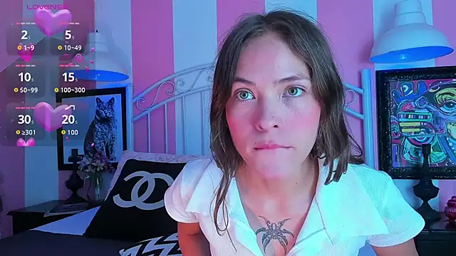 Liah Grey8 online show from 02.18.25