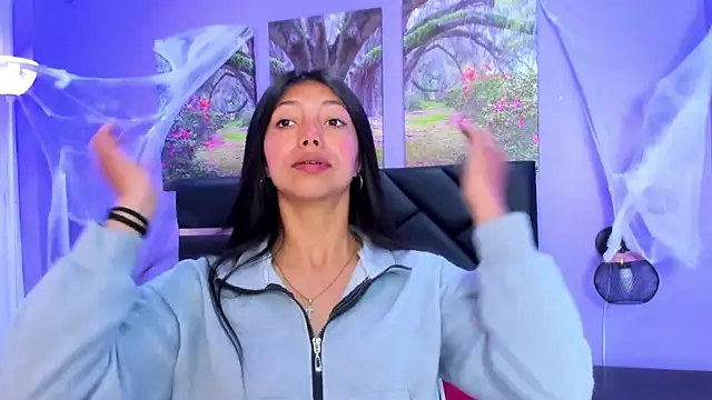 KimberlyVillaLobos online show from 11.10.25