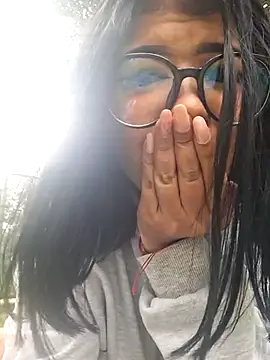 Snapshot of AliceWalker_11 chatting on 03.07.25 AliceWalker 11 online show from 03.07.25