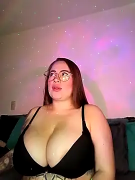 soofy   online show from 04.19.26