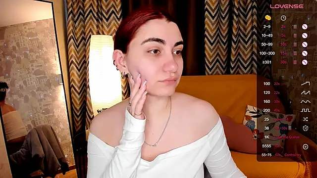 hannacheekss  online show from 04.16.26