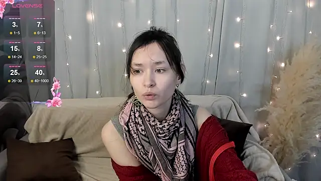 Emily Strikeee online show from 01.22.25