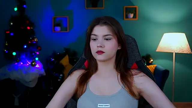 Snapshot of EvaThopson chatting on 01.15.25 EvaThopson online show from 01.15.25