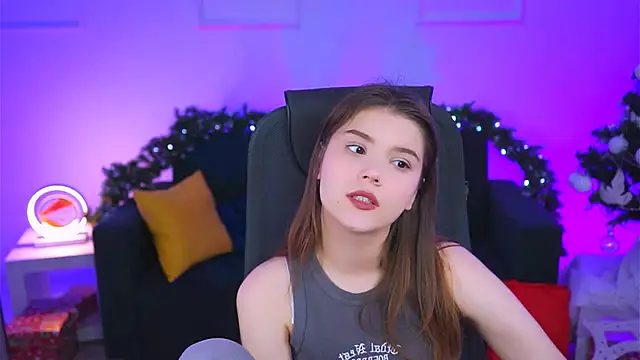 Snapshot of EvaThopson chatting on 01.29.25 EvaThopson online show from 01.29.25