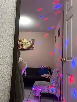 Snapshot of Hxnsovrgon chatting on 01.02.25 Hxnsovrgon online show from 01.02.25