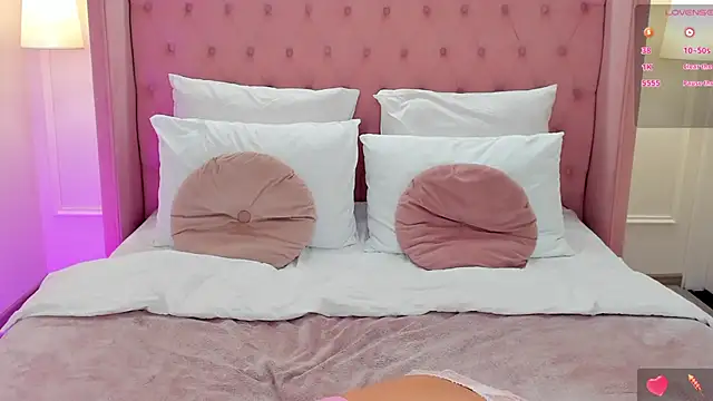 GiaCale online show from 02.28.25