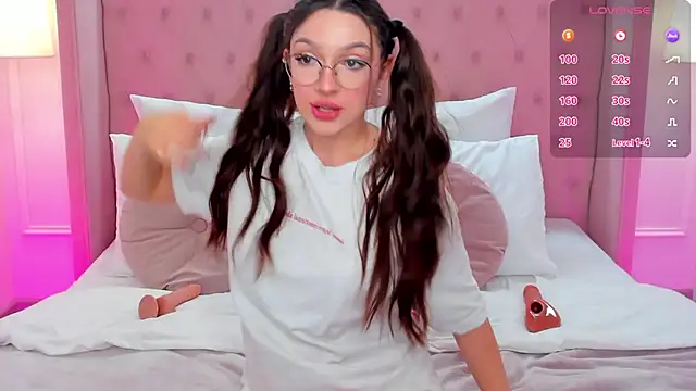 GiaCale online show from 03.09.25