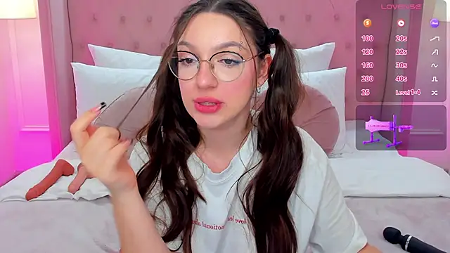 GiaCale online show from 03.09.25