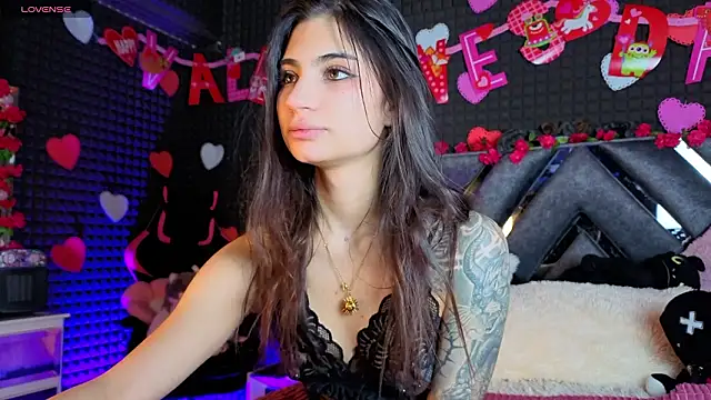 Snapshot of SolBeaumont1 chatting on 02.21.26 SolBeaumont1 online show from 02.21.26