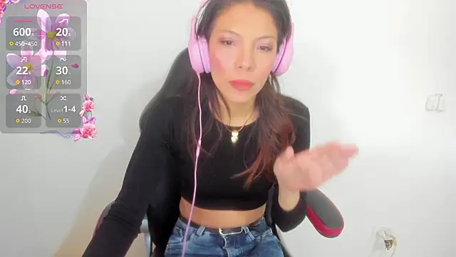 Snapshot of Selenakyle92_ chatting on 03.03.26 Selenakyle92 online show from 03.03.26