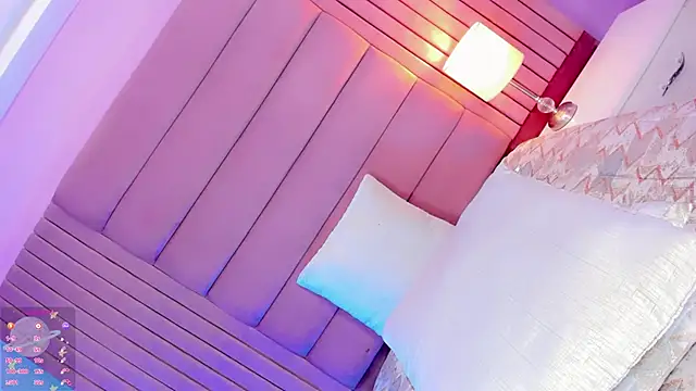 Snapshot of Baddinner chatting on 01.18.26 Baddinner online show from 01.18.26