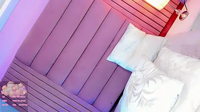 Snapshot of Baddinner chatting on 04.09.26 Baddinner online show from 04.09.26