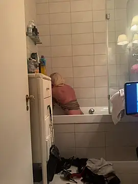 francaFerrariRoma online show from 02.04.26