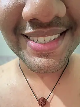 ved240 online show from 02.14.25