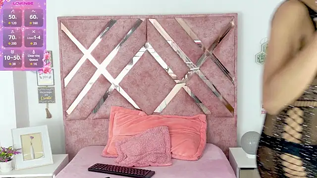 allis0n ik online show from 04.10.26