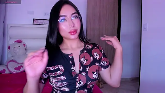 Snapshot of gaby_desire777 chatting on 07.17.26 gaby desire777 online show from 07.17.26