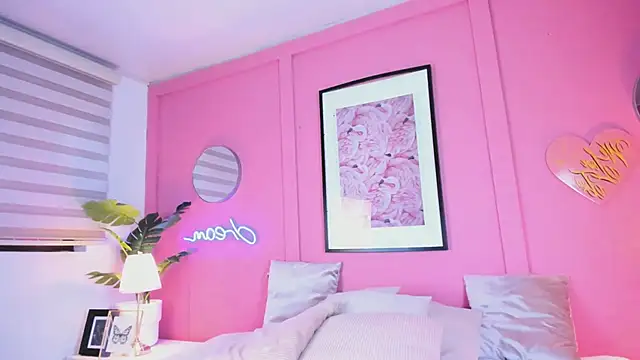 Snapshot of jinx_dh chatting on 02.04.25 jinx dh online show from 02.04.25