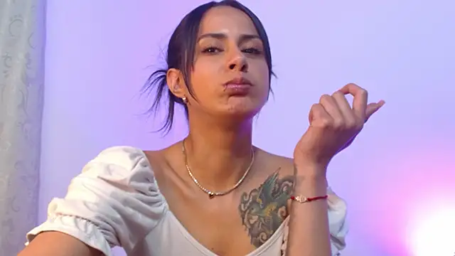 Snapshot of jinx_dh chatting on 02.10.25 jinx dh online show from 02.10.25