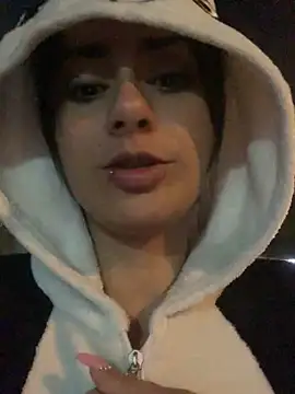 Snapshot of jinx_dh chatting on 03.10.25 jinx dh online show from 03.10.25