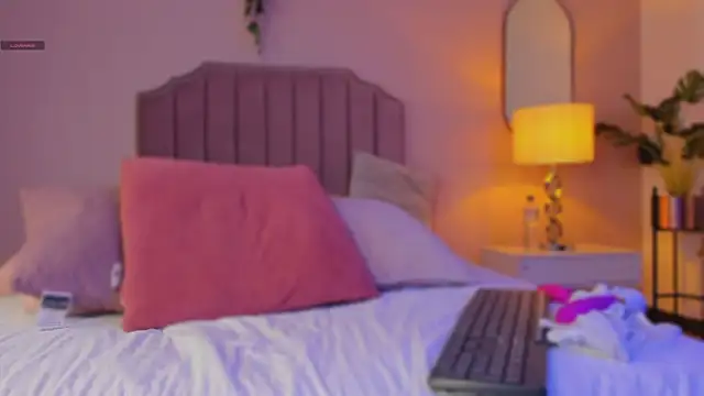 Snapshot of jinx_dh chatting on 03.20.25 jinx dh online show from 03.20.25