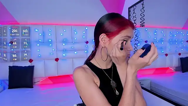 Snapshot of Salome_rouse1 chatting on 01.17.25 Salome rouse1 online show from 01.17.25