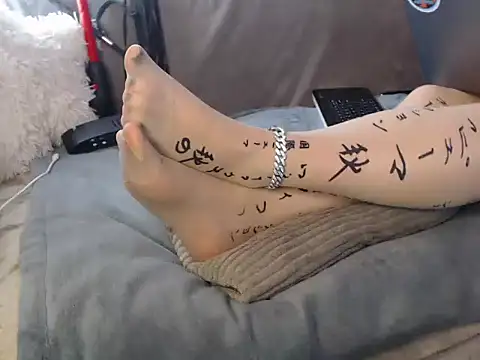 GoddessMonicaNylon online show from 06.30.26