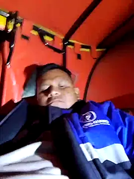 zeta29 online show from 11.05.25