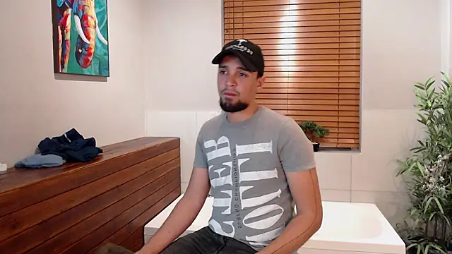 Edward max online show from 02.22.25