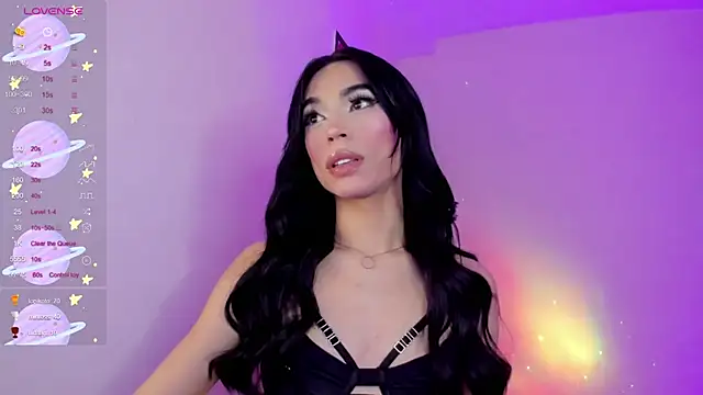 Snapshot of AndreaSweet_ chatting on 12.21.24 AndreaSweet online show from 12.21.24