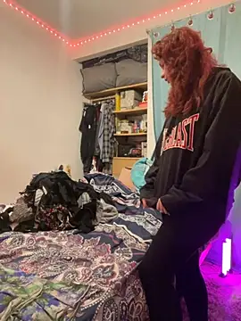 Snapshot of Nina-Chick777 chatting on 10.09.25 Nina-Chick777 online show from 10.09.25