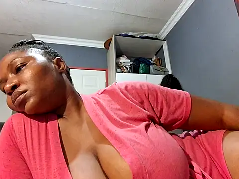 EbonyRose9 online show from 02.23.25