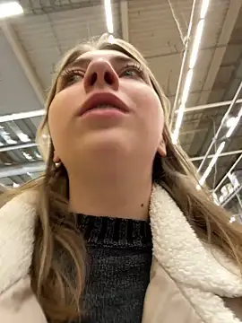 Snapshot of Sunny___Bunny chatting on 01.03.25 Sunny Bunny online show from 01.03.25