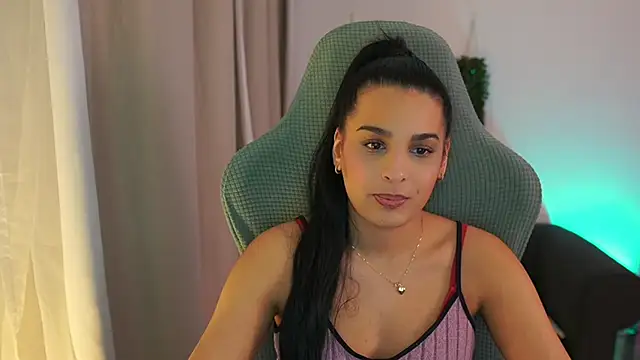 Snapshot of mila__denver chatting on 01.26.25 mila denver online show from 01.26.25