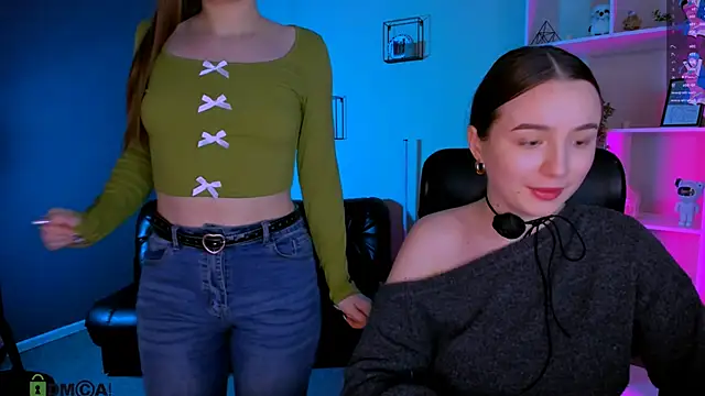 pure radiance1 online show from 02.06.26