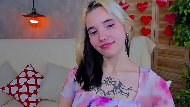 as1an girlfriend online show from 02.12.25