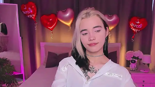 as1an girlfriend online show from 02.21.25