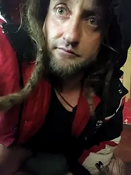 Ozomitro online show from 09.17.25