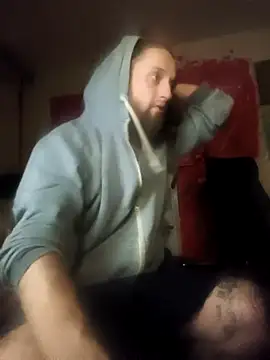 Ozomitro online show from 11.25.25