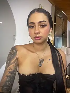 Hilary pinkk online show from 03.28.26