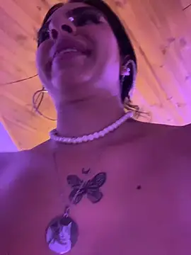 Hilary pinkk online show from 04.02.26