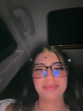 Hilary pinkk online show from 04.16.26