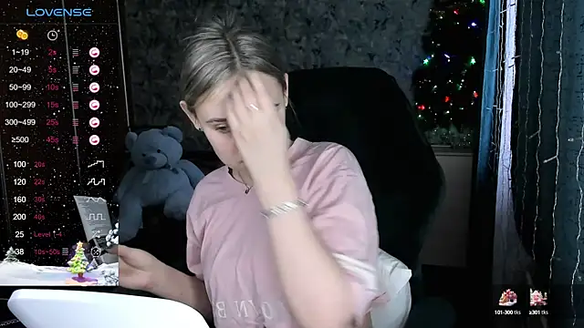 Your small bunny online show from 12.23.24