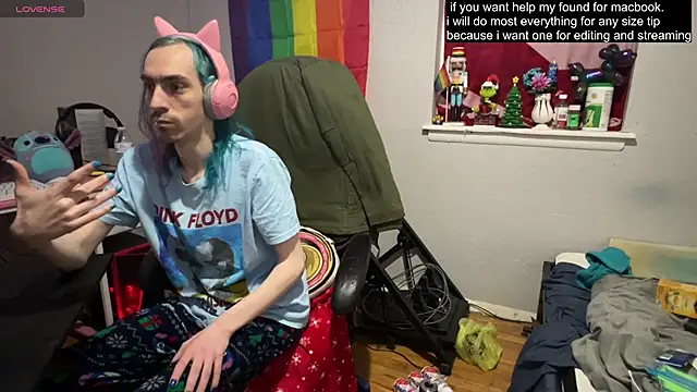 tallnerdyguy online show from 03.15.25